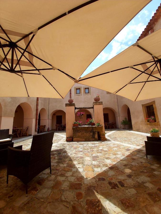 Hotel Al Convento San Mauro Castelverde Exterior foto